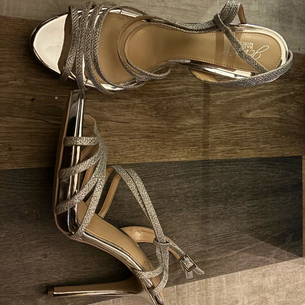 Jewel Badgley Mischka Silver Strappy Heels